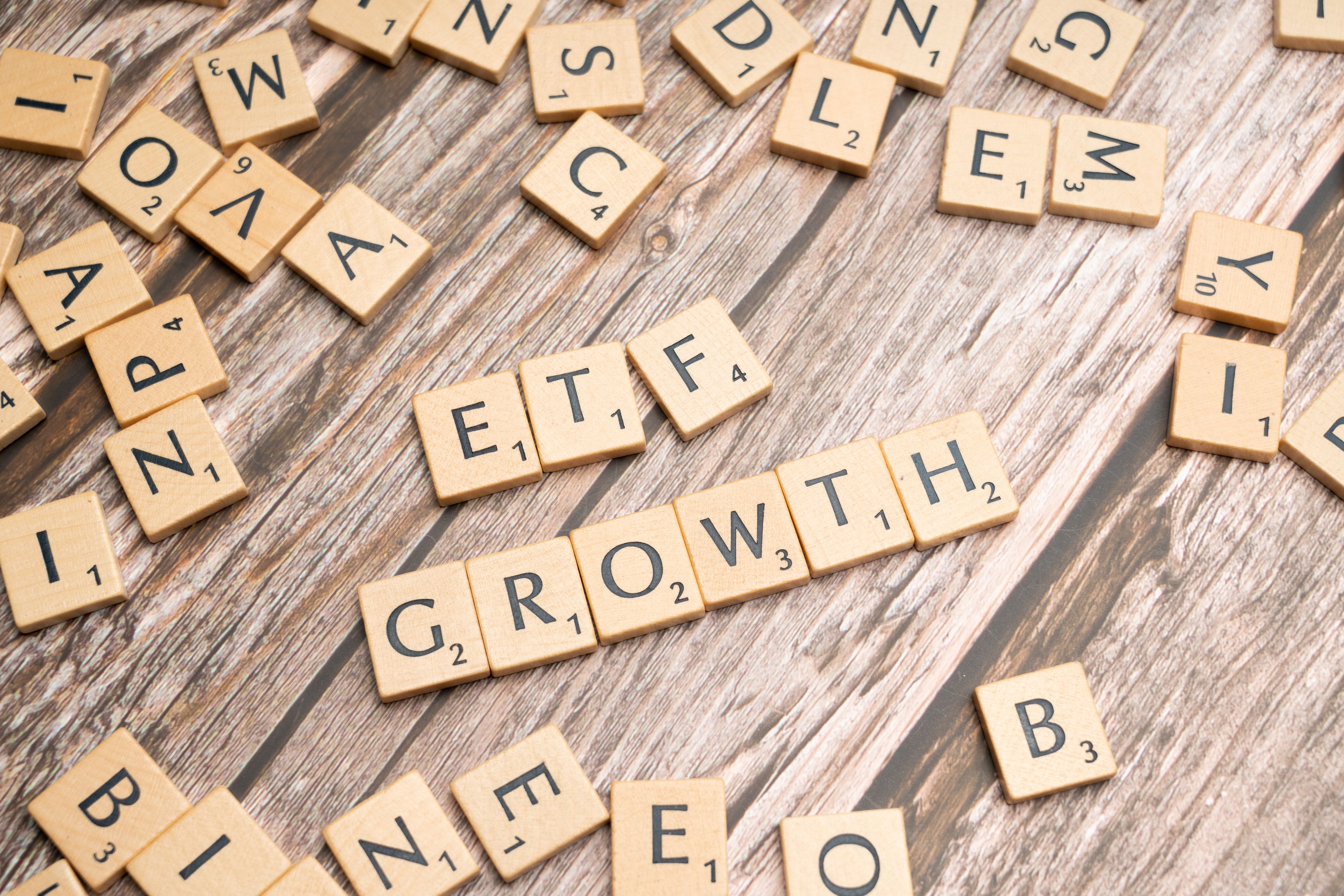 Index Funds vs. ETFs: What's the Difference?